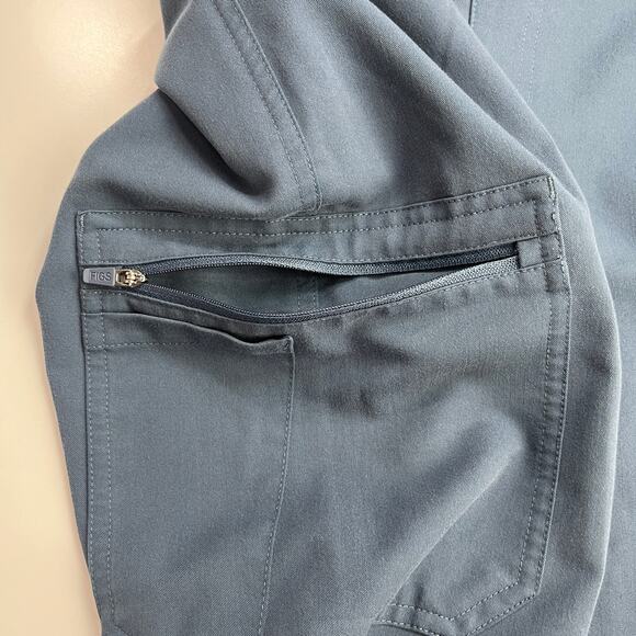 Figs Scrub Set Dark Harbor Casma Scrub Top XXS Figs Yola Skinny Scrub Pants XSP - Picture 15 of 16